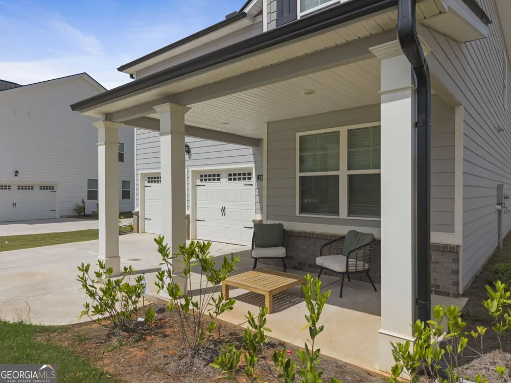 249 Friendship Oak WAY Hampton, GA 30228