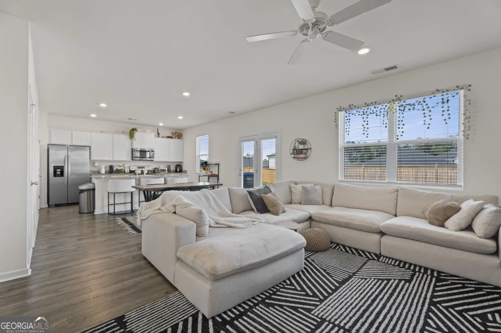 249 Friendship Oak WAY Hampton, GA 30228