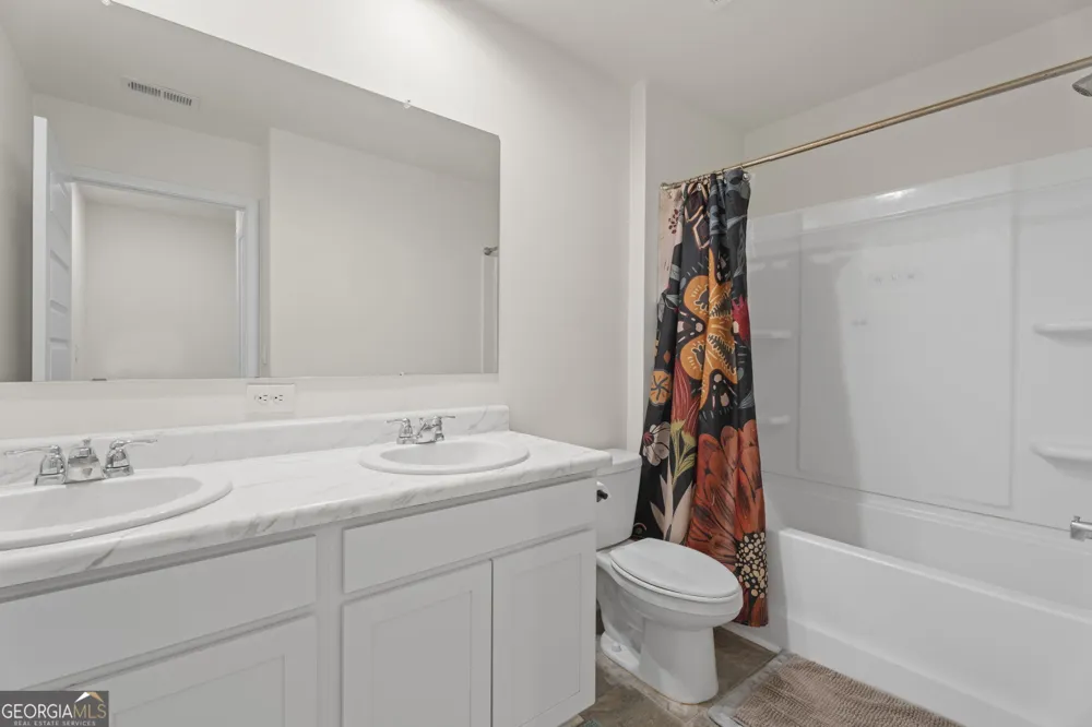 249 Friendship Oak WAY Hampton, GA 30228