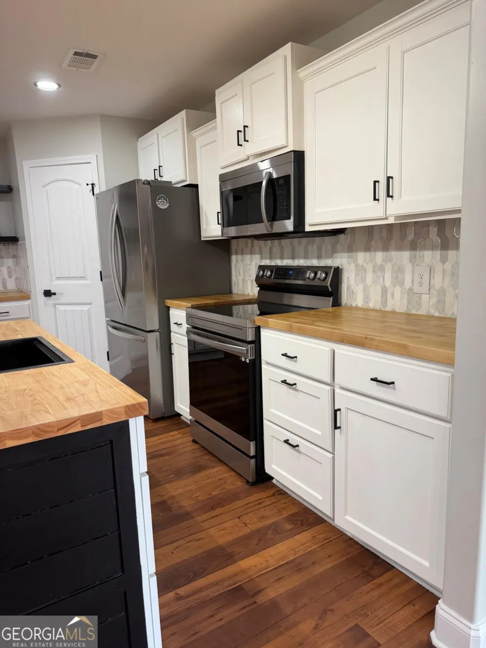 35 Ben Grady DR Ellabell, GA 31308