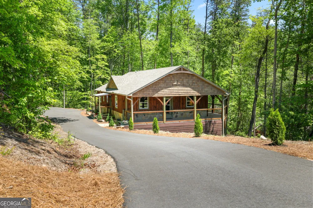 108 Olds Mountain Peak Rabun Gap, GA 30568