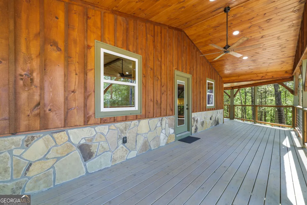 108 Olds Mountain Peak Rabun Gap, GA 30568