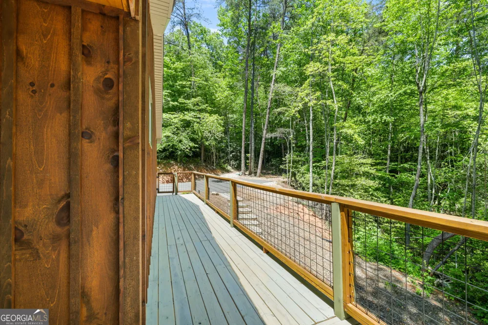 108 Olds Mountain Peak Rabun Gap, GA 30568