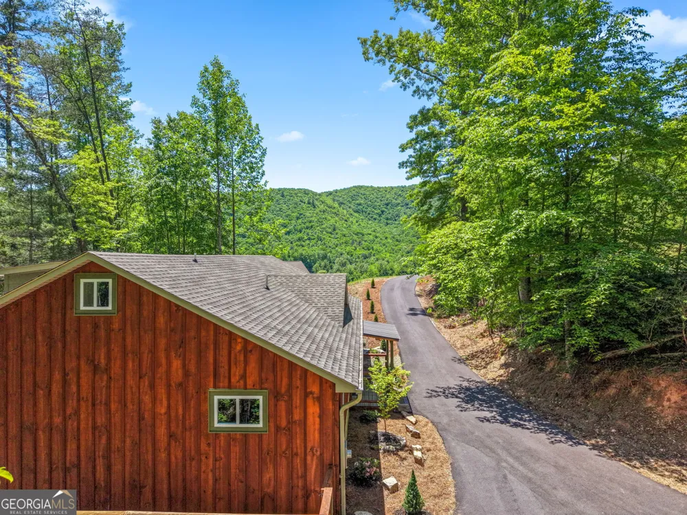108 Olds Mountain Peak Rabun Gap, GA 30568