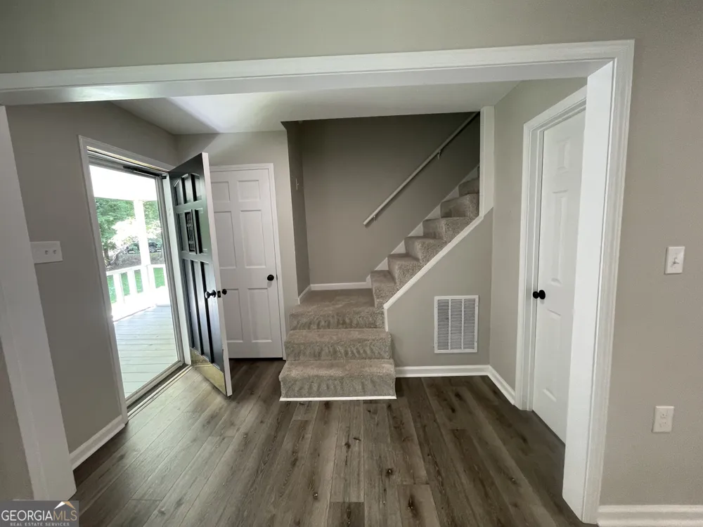 160 Shoal Creek RD Fayetteville, GA 30215