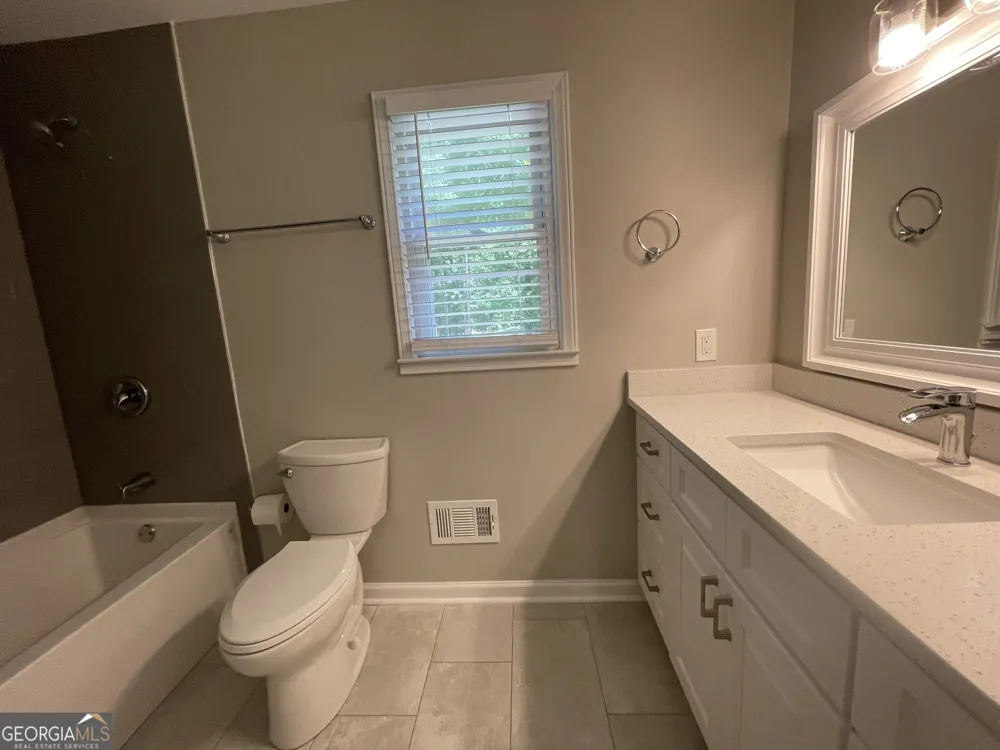 160 Shoal Creek RD Fayetteville, GA 30215