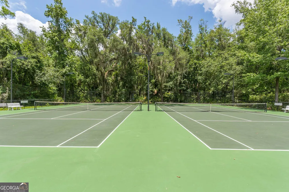 98 Eagle Crest DR Waverly, GA 31565