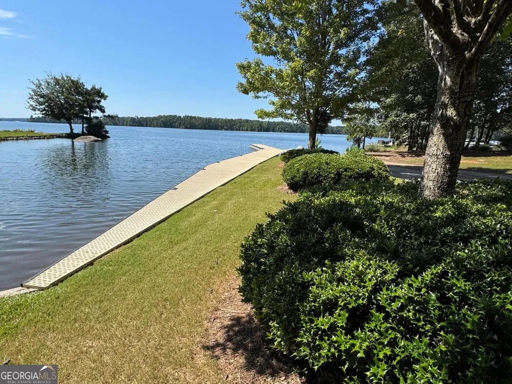 2010 Clearwater DR White Plains, GA 30678