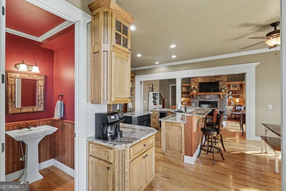 41 Elm CT Murphy, NC 28906