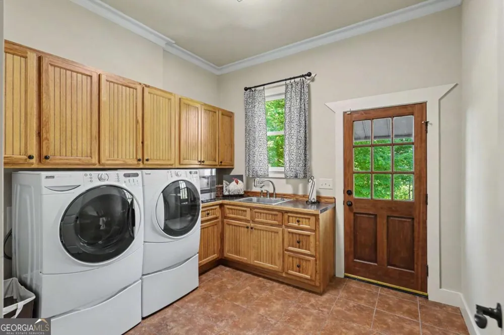 41 Elm CT Murphy, NC 28906