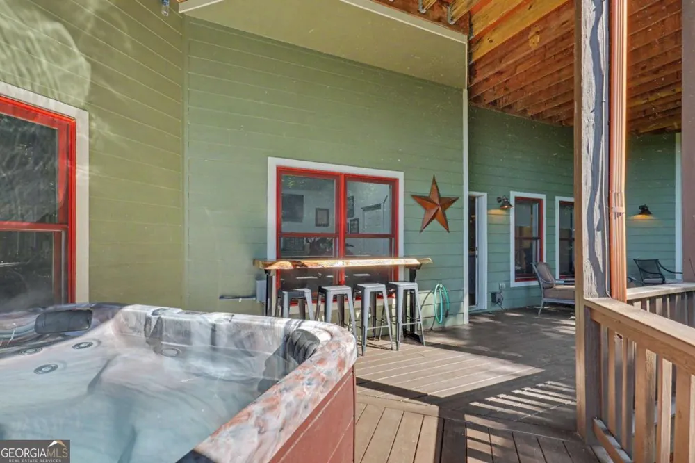 41 Elm CT Murphy, NC 28906