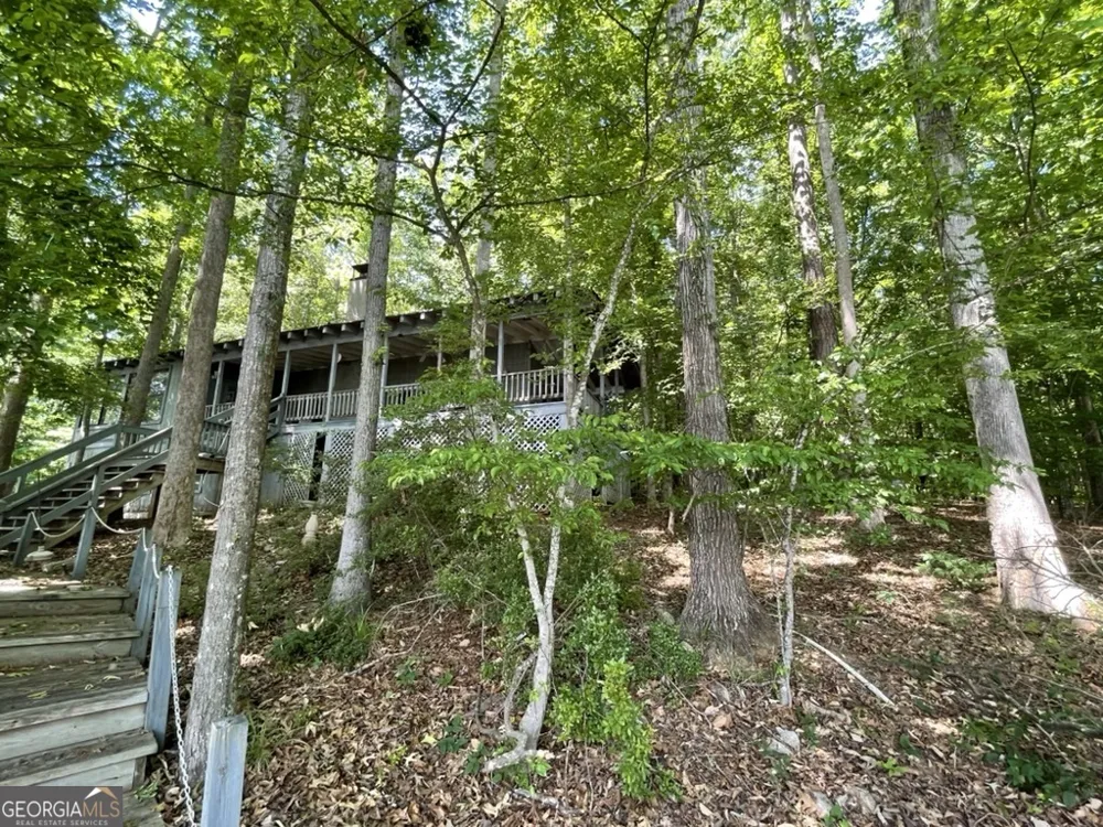 1973 Reids Ferry RD Buckhead, GA 30625