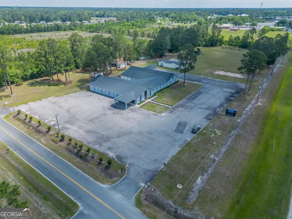 128 University BLVD Waycross, GA 31503
