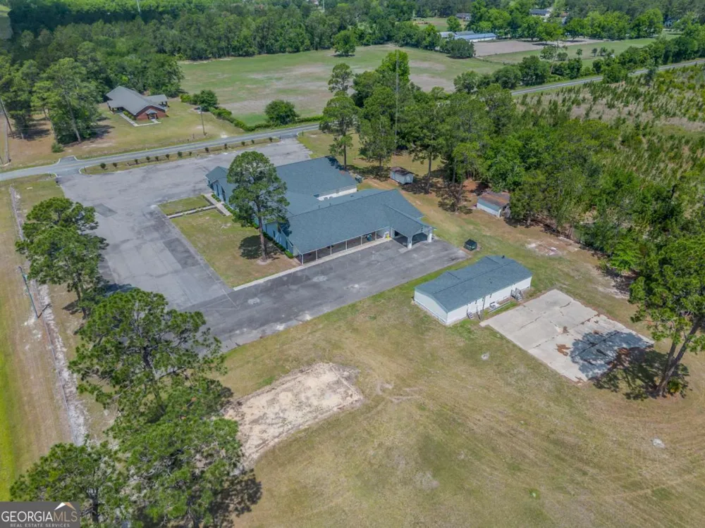 128 University BLVD Waycross, GA 31503