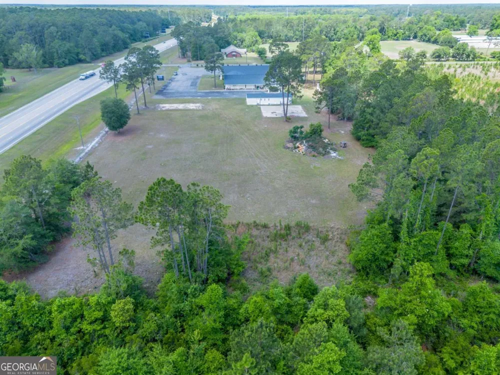 128 University BLVD Waycross, GA 31503