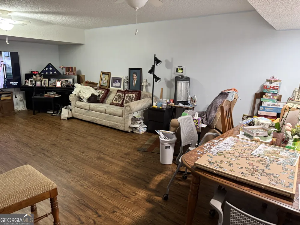 8405 Downs RD Winston, GA 30187
