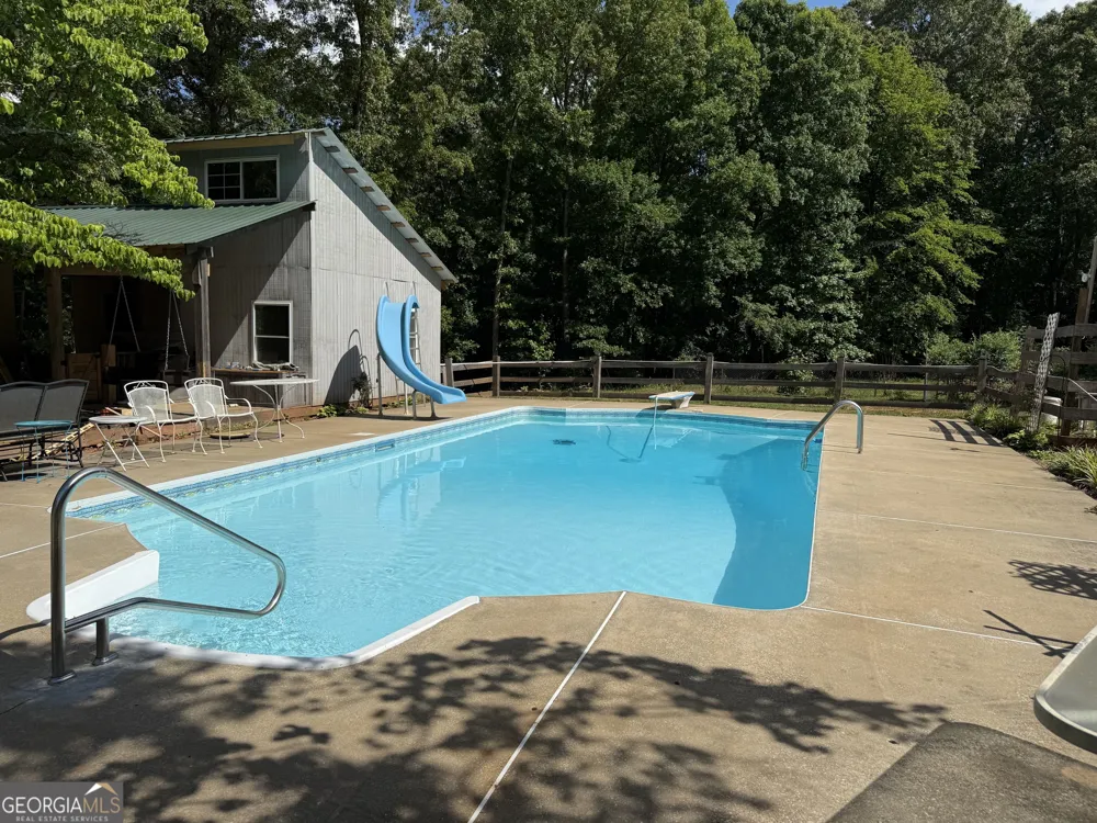 8405 Downs RD Winston, GA 30187