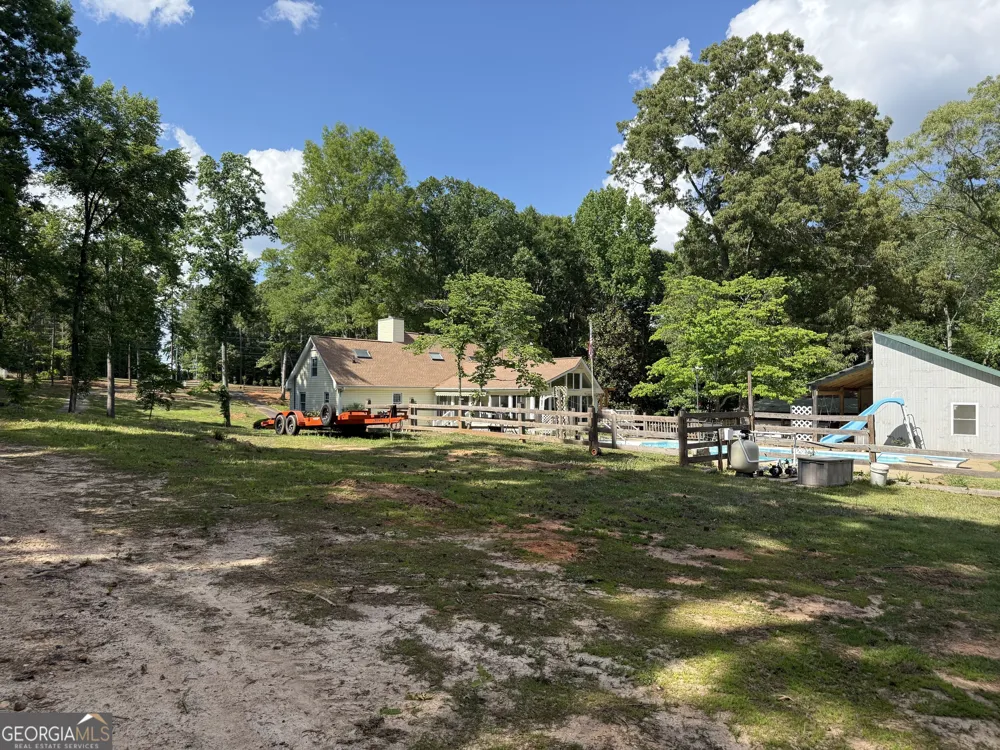 8405 Downs RD Winston, GA 30187