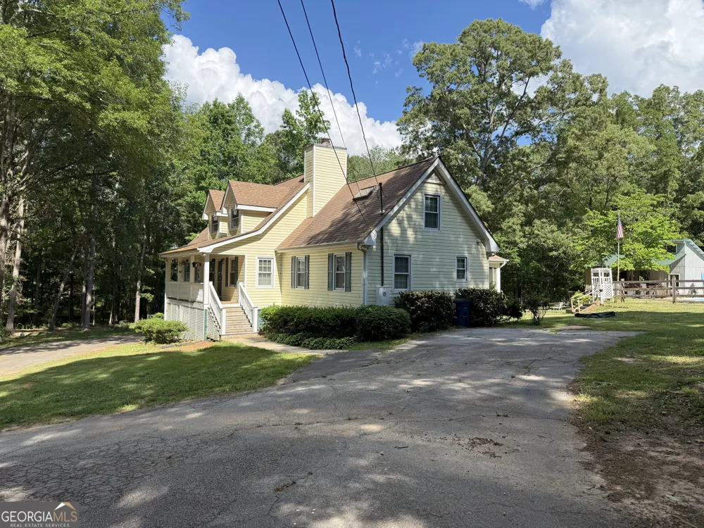 8405 Downs RD Winston, GA 30187