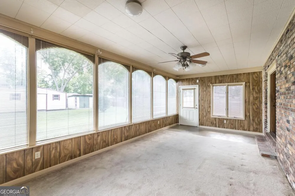 1431 Tucker RD Perry, GA 31069