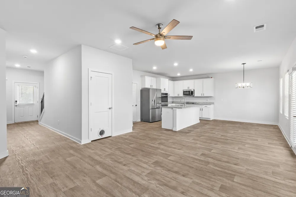583 Overlook RD Covington, GA 30014