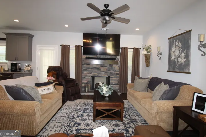 141 Wilmot RD Barnesville, GA 30204