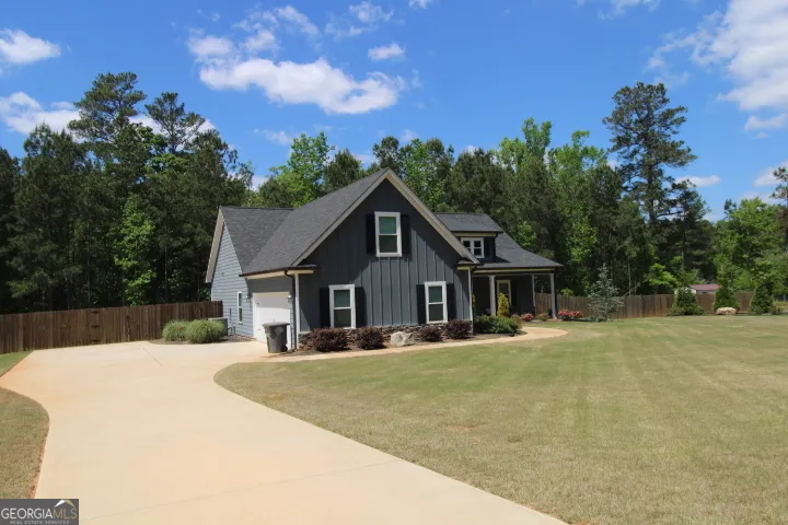 141 Wilmot RD Barnesville, GA 30204