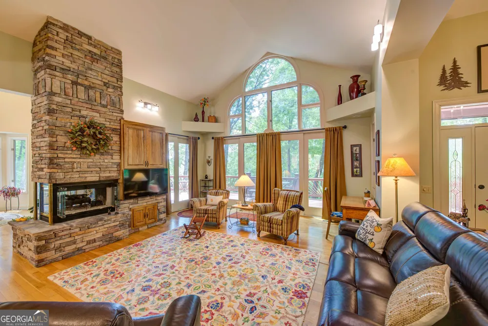 1289 Rainwater TRL Tiger, GA 30576