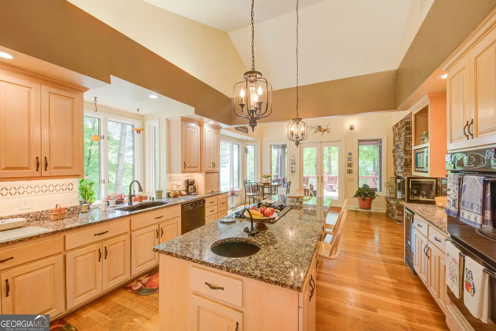 1289 Rainwater TRL Tiger, GA 30576