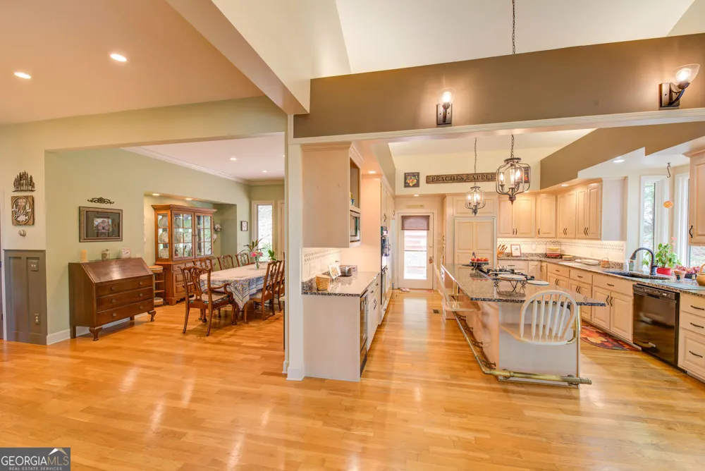1289 Rainwater TRL Tiger, GA 30576
