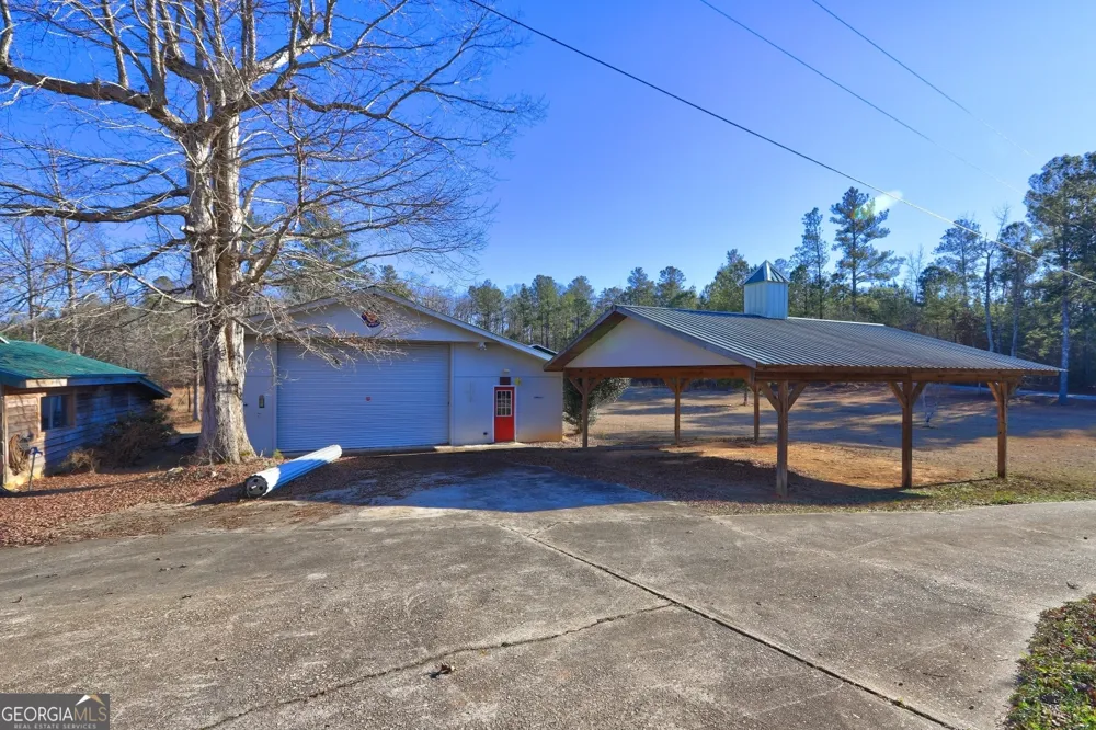 362 Brook RD Barnesville, GA 30204