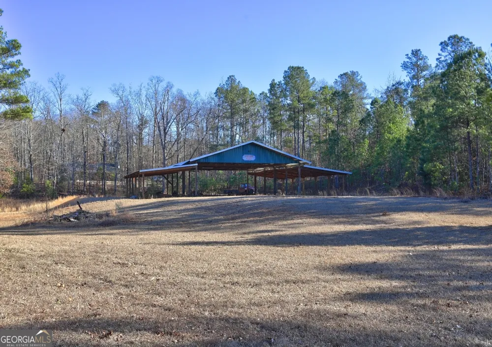 362 Brook RD Barnesville, GA 30204