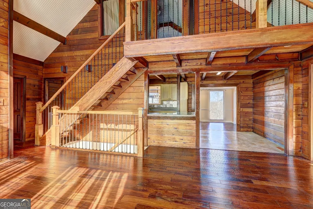 362 Brook RD Barnesville, GA 30204