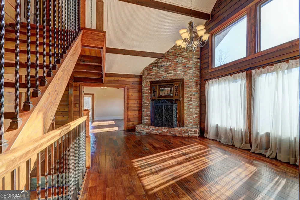 362 Brook RD Barnesville, GA 30204