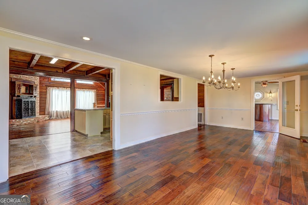 362 Brook RD Barnesville, GA 30204
