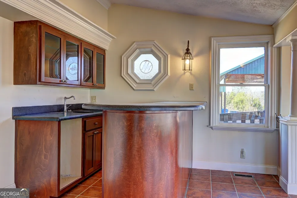 362 Brook RD Barnesville, GA 30204