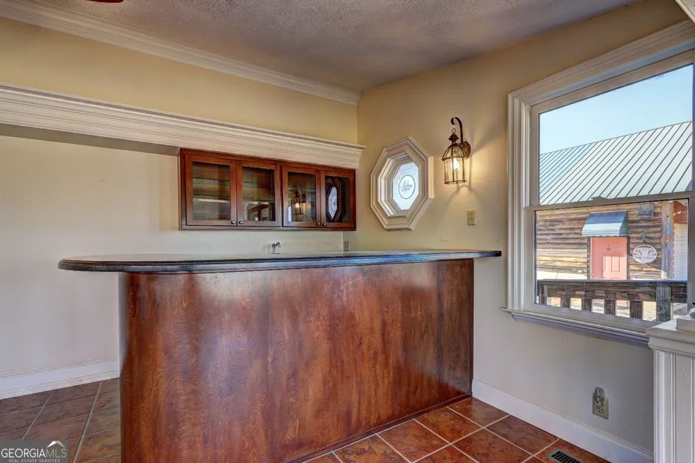 362 Brook RD Barnesville, GA 30204