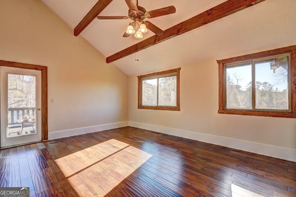 362 Brook RD Barnesville, GA 30204