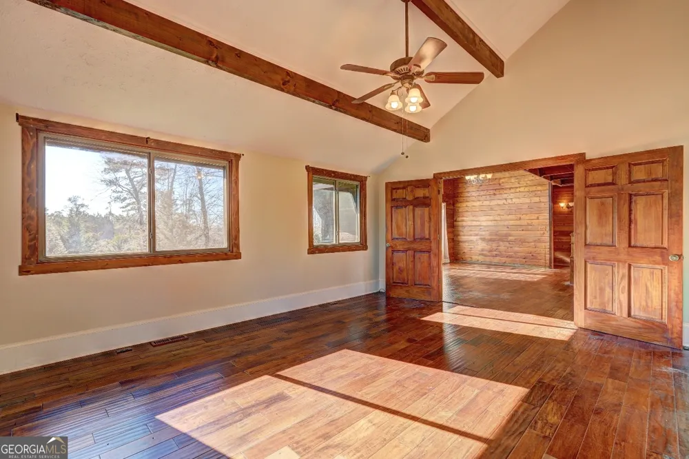 362 Brook RD Barnesville, GA 30204