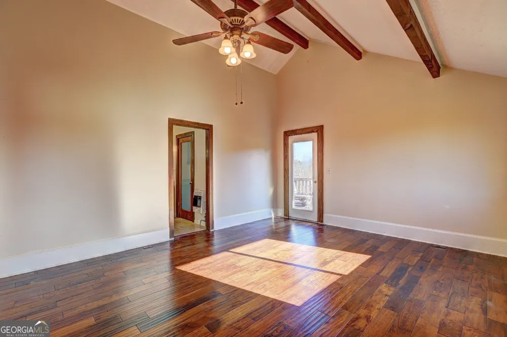 362 Brook RD Barnesville, GA 30204