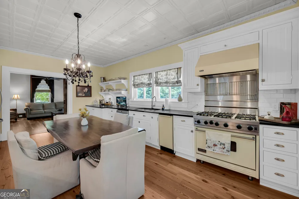 24 N Main ST Maysville, GA 30558