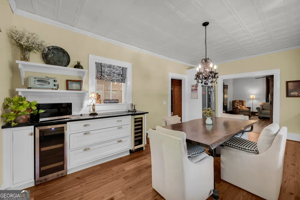 24 N Main ST Maysville, GA 30558
