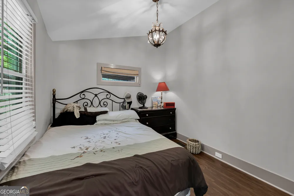 24 N Main ST Maysville, GA 30558