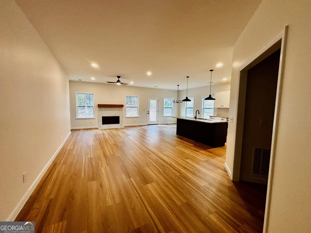 116 Valley View DR Maysville, GA 30558