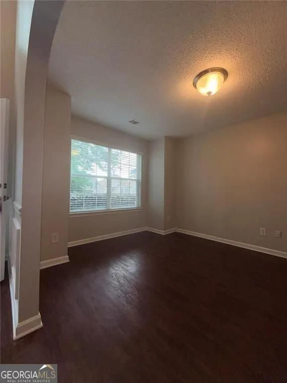609 Vaughan DR Hampton, GA 30228