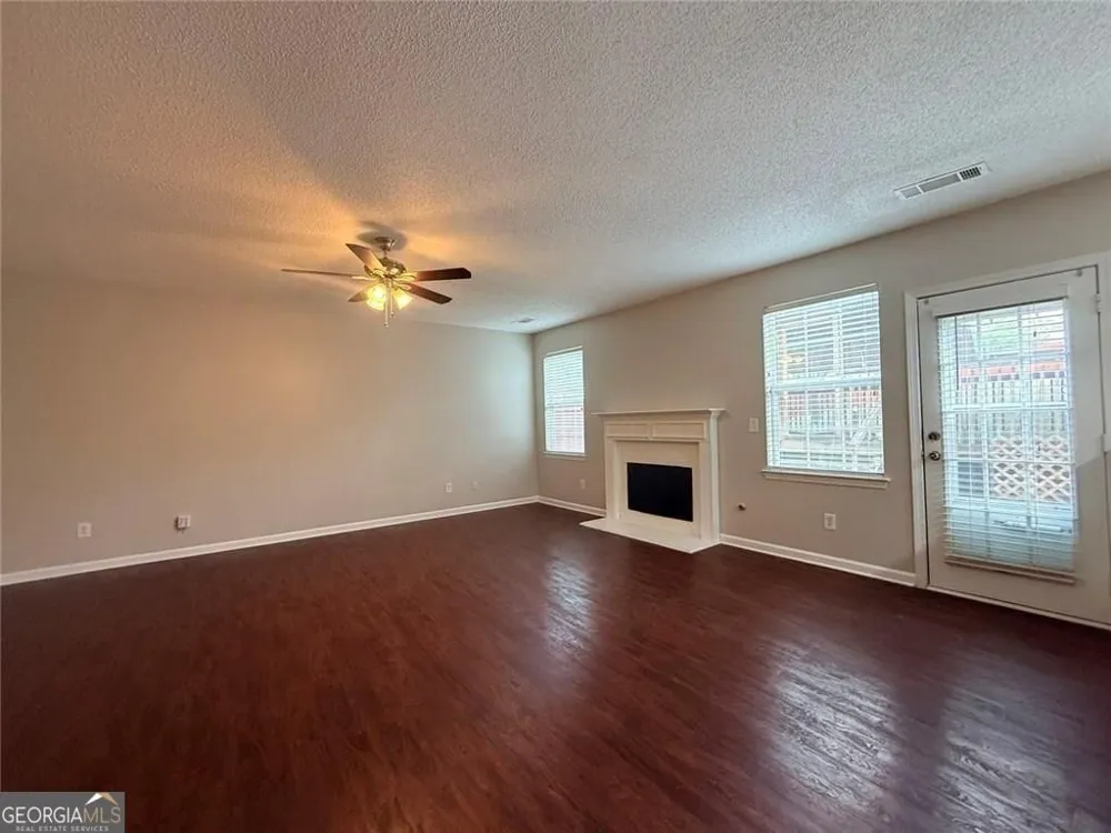 609 Vaughan DR Hampton, GA 30228