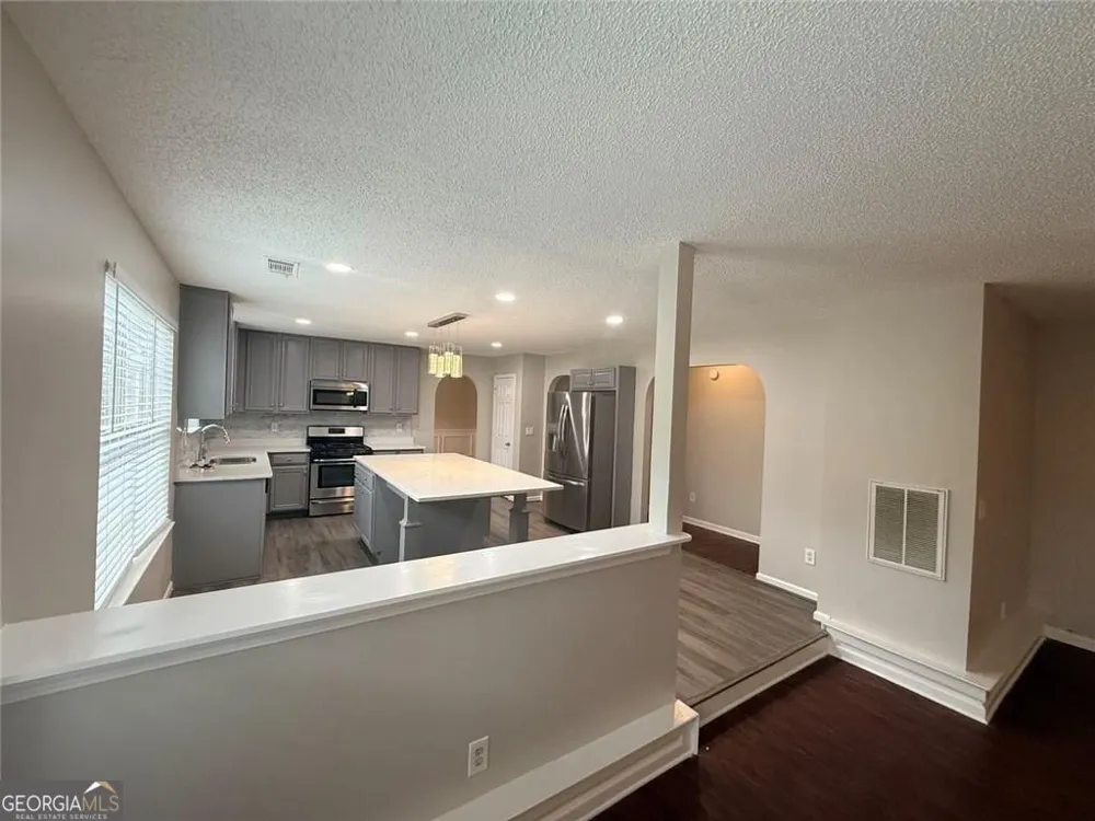 609 Vaughan DR Hampton, GA 30228