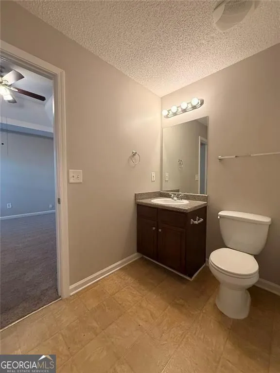 609 Vaughan DR Hampton, GA 30228