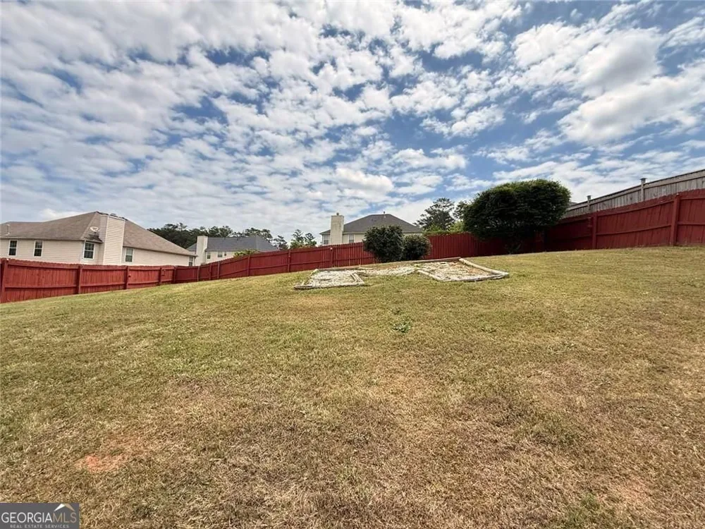 609 Vaughan DR Hampton, GA 30228