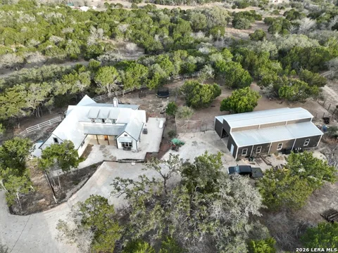 585 English Hollow
